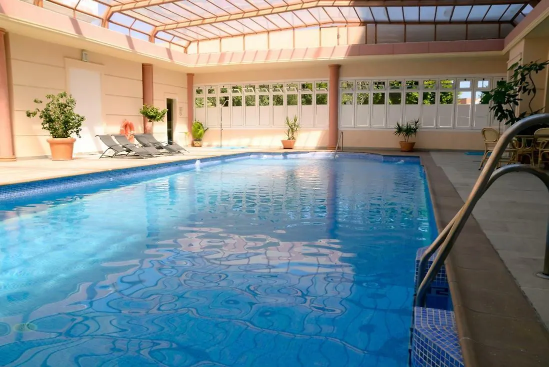 Vivaldi Atico De Lujo Piscina Climatizada location